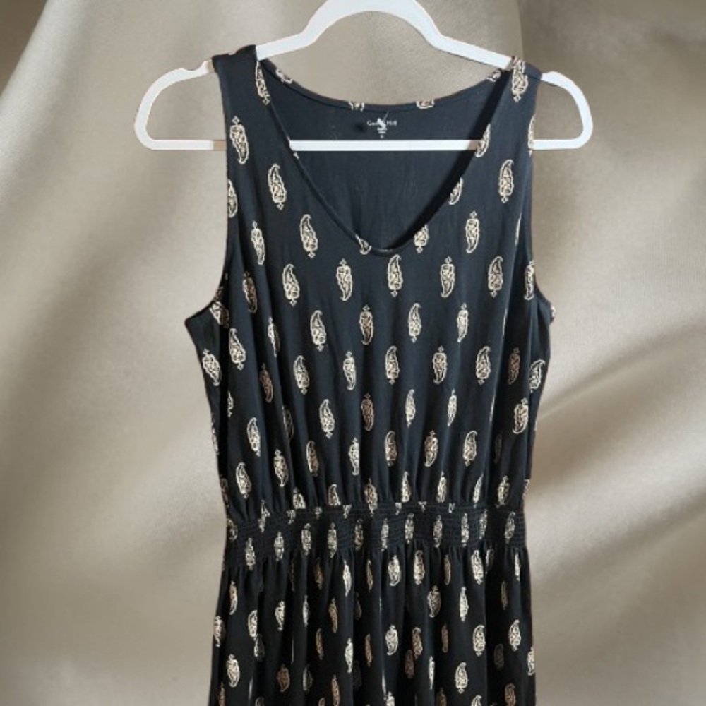 Garnet Hill Black Maxi Dress with Cream Paisley Print - Picture 5 of 5